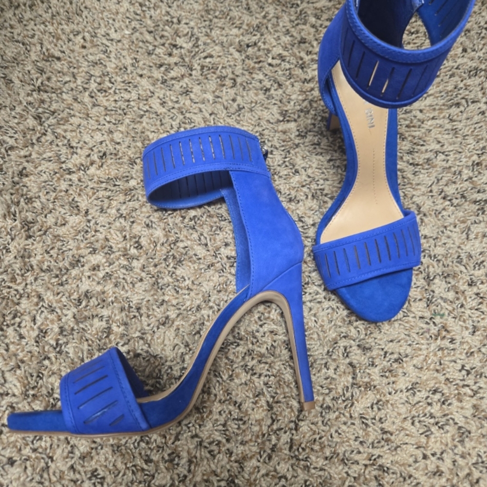 Gianni Bini Royal Blue Strappy Heels